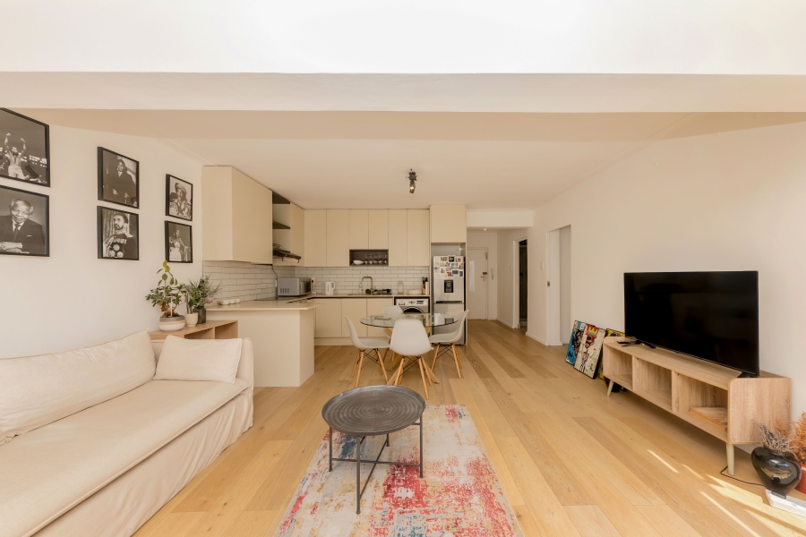 To Let 2 Bedroom Property for Rent in Mouille Point Western Cape